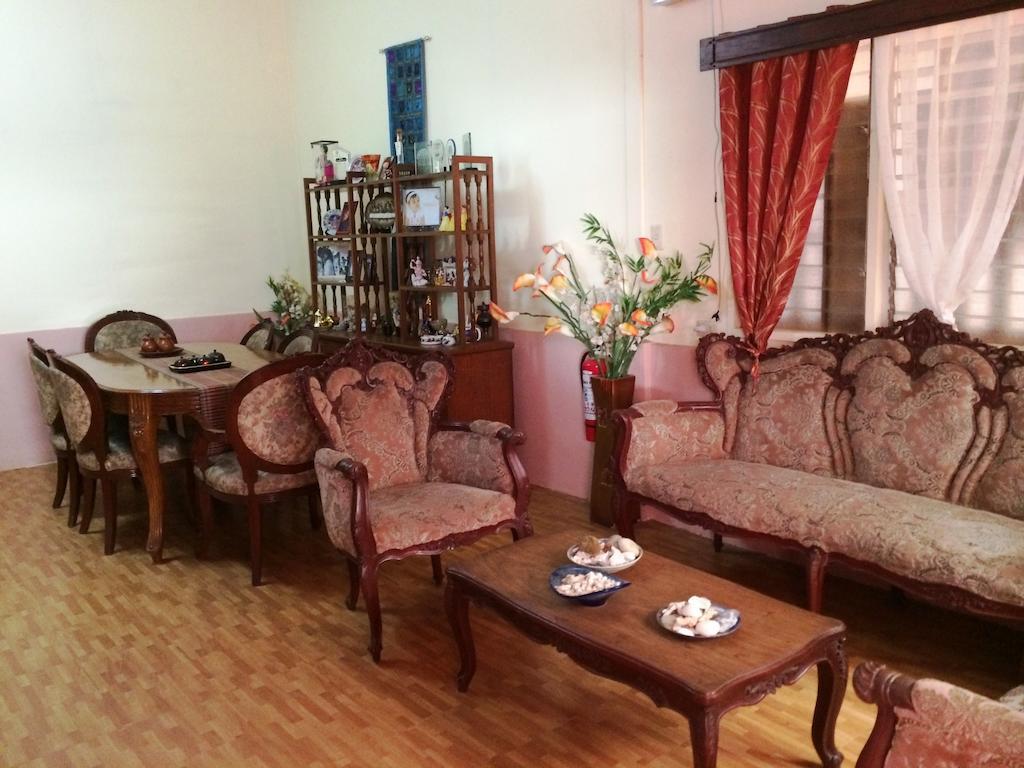 Ysabelle Mansion Bed & Breakfast Puerto Princesa Ngoại thất bức ảnh
