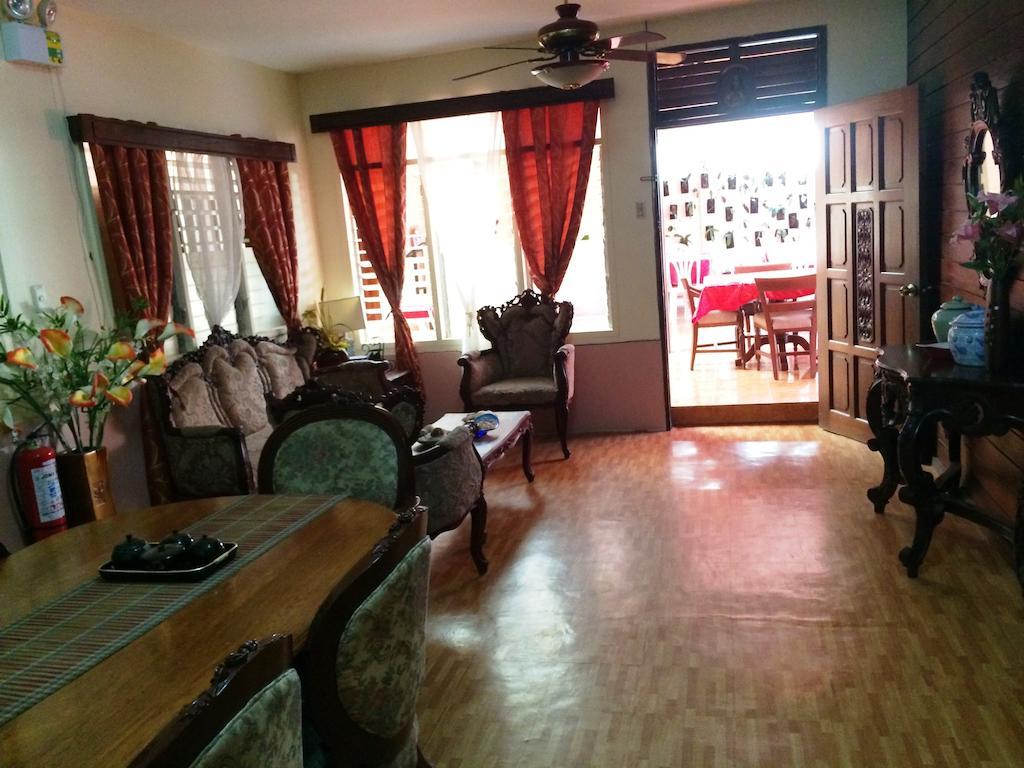 Ysabelle Mansion Bed & Breakfast Puerto Princesa Ngoại thất bức ảnh
