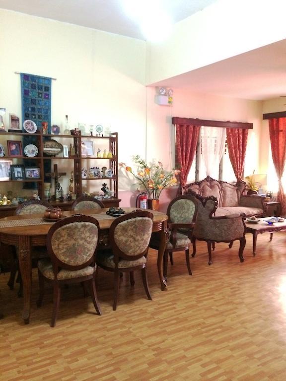 Ysabelle Mansion Bed & Breakfast Puerto Princesa Ngoại thất bức ảnh