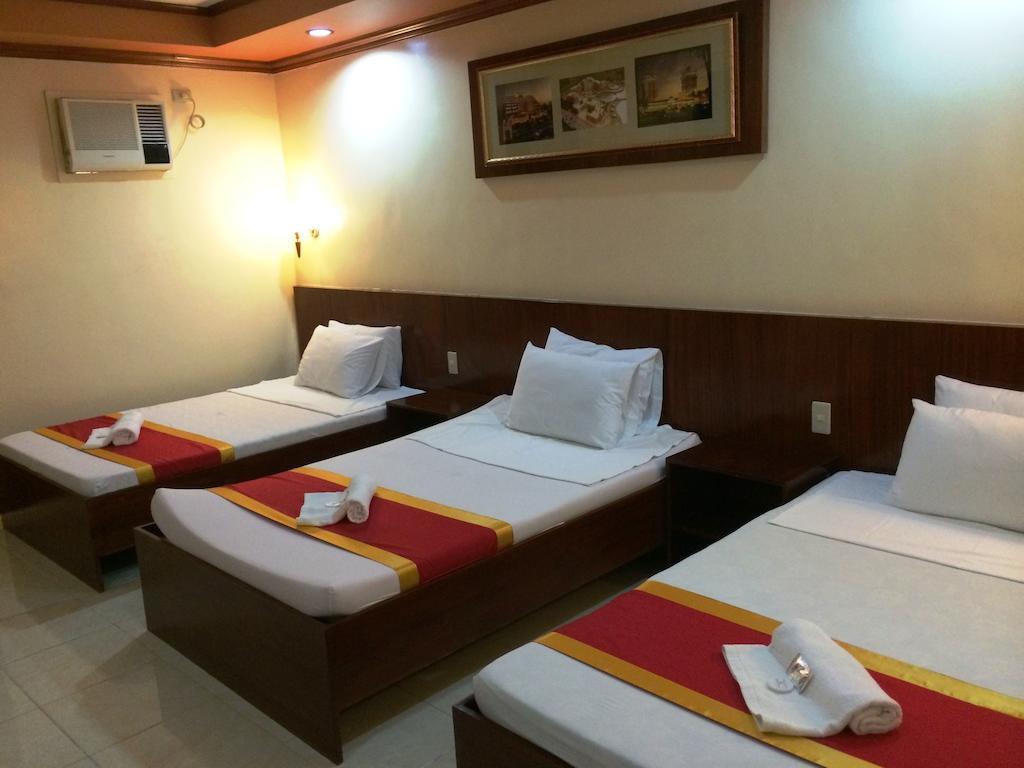Ysabelle Mansion Bed & Breakfast Puerto Princesa Ngoại thất bức ảnh