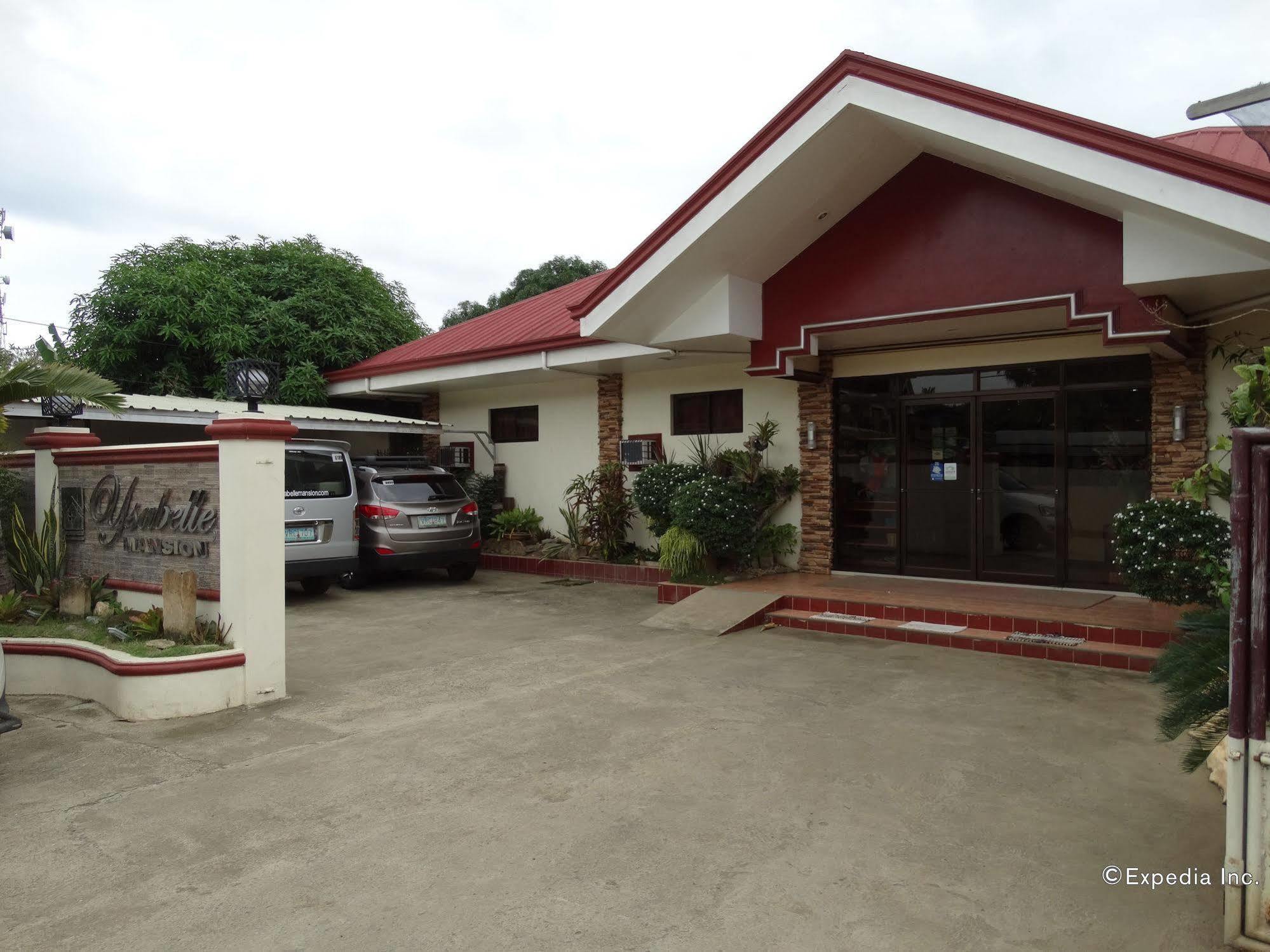Ysabelle Mansion Bed & Breakfast Puerto Princesa Ngoại thất bức ảnh
